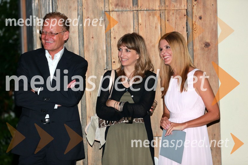 Janez Škrabec, Riko d.o.o.; ...; Bernarda Žarn, voditeljicaJanez Škrabec srečal Abrahama