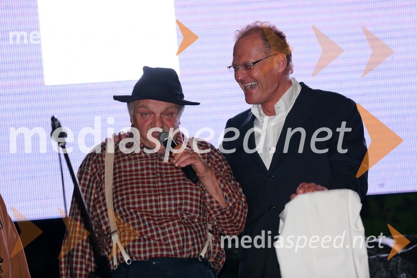 ...; Janez Škrabec, Riko d.o.o.Janez Škrabec srečal Abrahama