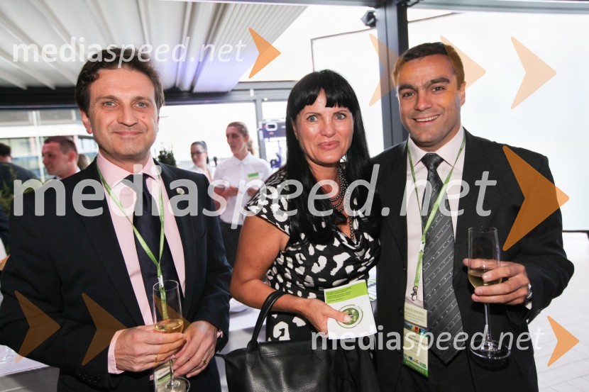 ...;&nbsp;mag. Helena Cvikl, direktorica Višje strokovne šole za gostinstvo in turizem v Mariboru;&nbsp;Carlos Brebbia20. mednarodna konferenca Eurhodip, sprejem v hotelu City