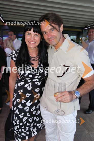 Mag. Helena Cvikl, direktorica Višje strokovne šole za gostinstvo in turizem v Mariboru; ...20. mednarodna konferenca Eurhodip, sprejem v hotelu City