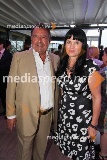 ...;&nbsp;mag. Helena Cvikl, direktorica Višje strokovne šole za gostinstvo in turizem v Mariboru20. mednarodna konferenca Eurhodip, sprejem v hotelu City