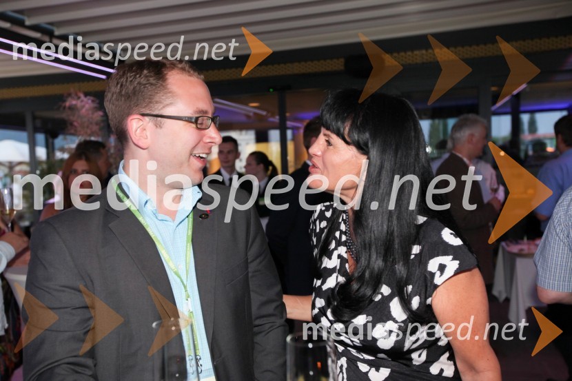 ...;&nbsp;mag. Helena Cvikl, direktorica Višje strokovne šole za gostinstvo in turizem v Mariboru20. mednarodna konferenca Eurhodip, sprejem v hotelu City