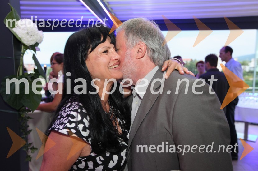 Mag. Helena Cvikl, direktorica Višje strokovne šole za gostinstvo in turizem v Mariboru; Janez Bogataj, etnolog20. mednarodna konferenca Eurhodip, sprejem v hotelu City