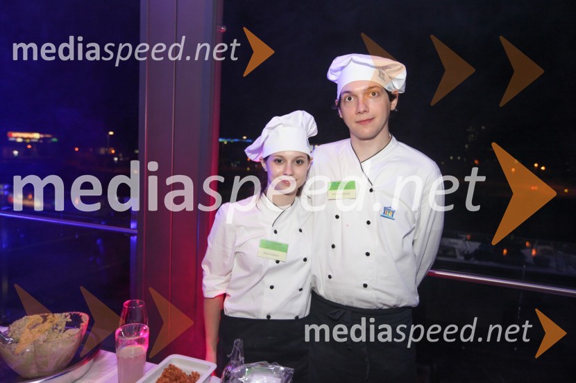 Maja Dobnik; Mitja Kočevar,&nbsp;študenta Višje strokovne šole za gostinstvo in turizem v Mariboru20. mednarodna konferenca Eurhodip, sprejem v hotelu City