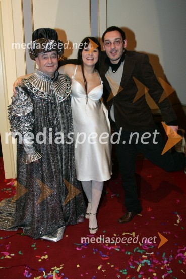 Vlado Novak, Pia Zemljič in Tadej Toš, igralciPremiera komedije Plemeniti meščan v SNG Maribor