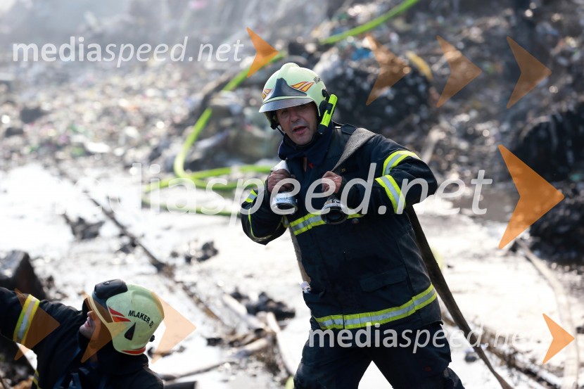 GasilecEkskluzivno: pogorišče Surovina Maribor