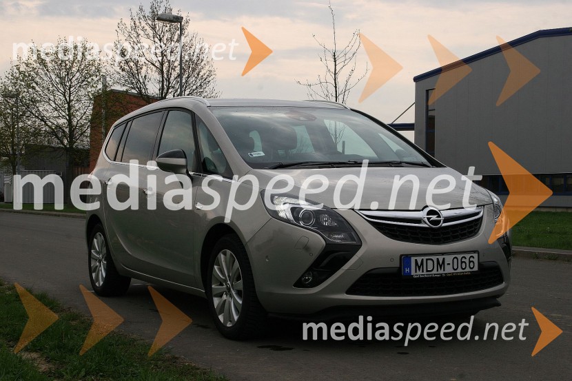 Opel Zafira Tourer 2.0 CDTi CosmoOpel Zafira Tourer 2.0 CDTi Cosmo, mediaspeed test