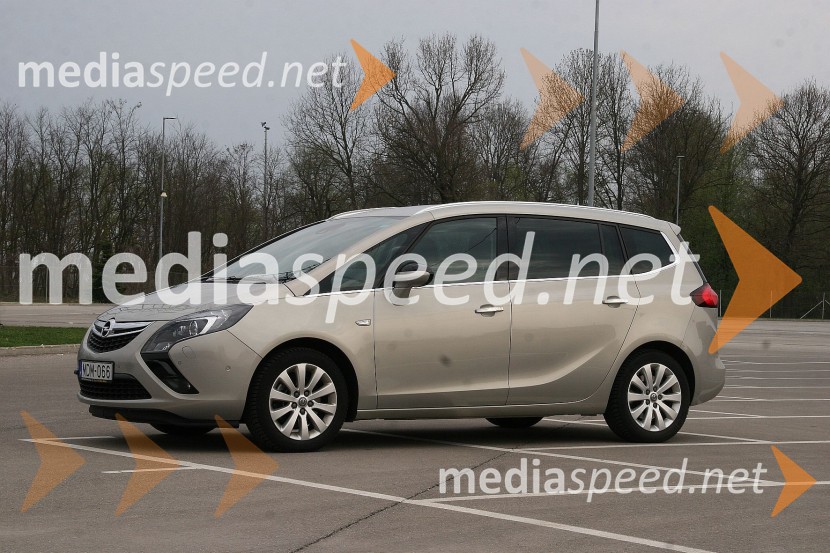 Opel Zafira Tourer 2.0 CDTi CosmoOpel Zafira Tourer 2.0 CDTi Cosmo, mediaspeed test