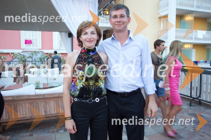 Dr. Nataša Zabukovec Logar; Martin Logar, direktor družbe Summit avtoFull Moon Party