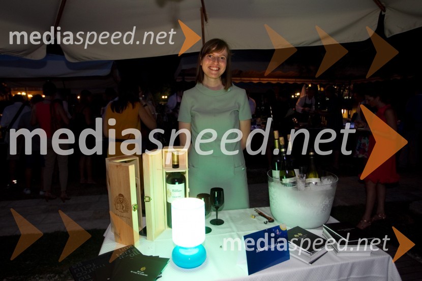 Elisa BastianonFull Moon Party
