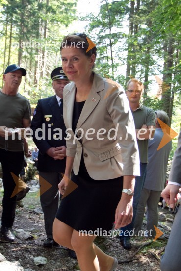 Alenka Bratušek, predsednica VladeSpominska slovesnost pri Ruski kapelici 2013