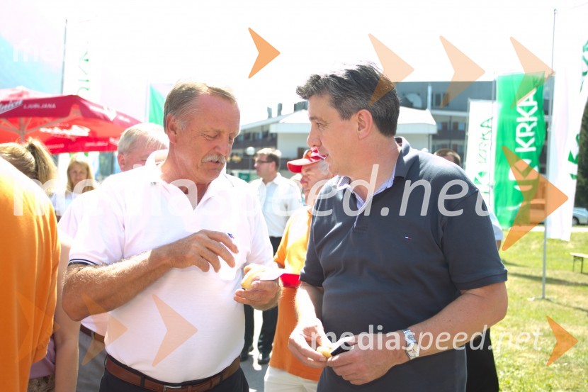Bojan Bratina, ravnatelj Gimnazije Nova Gorica; Jožef Školč, politikSpominska slovesnost pri Ruski kapelici 2013