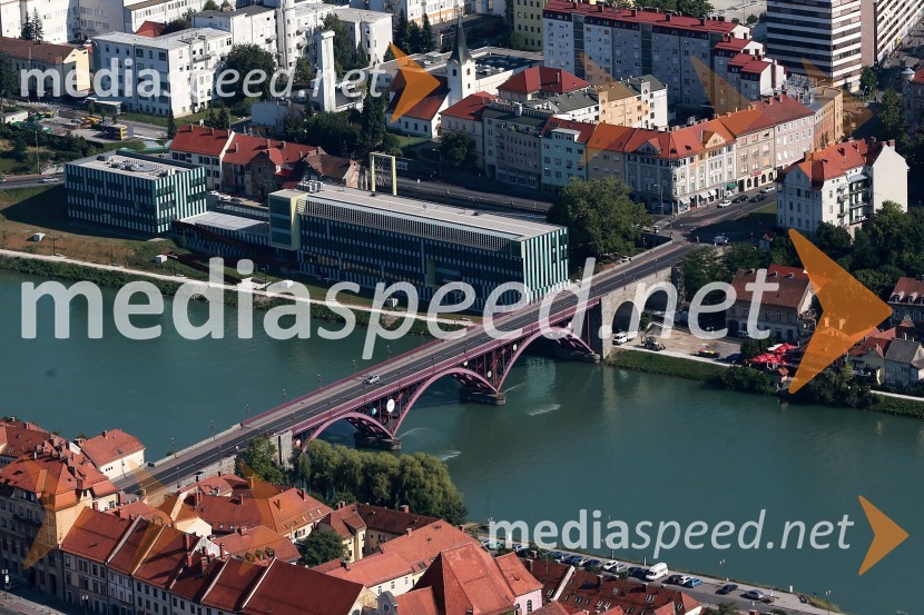 MariborMaribor in okolica iz zraka