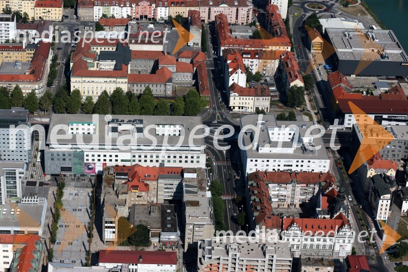 City Maribor;&nbsp;Krožišče na Titovi cesti v Mariboru in Fontana 