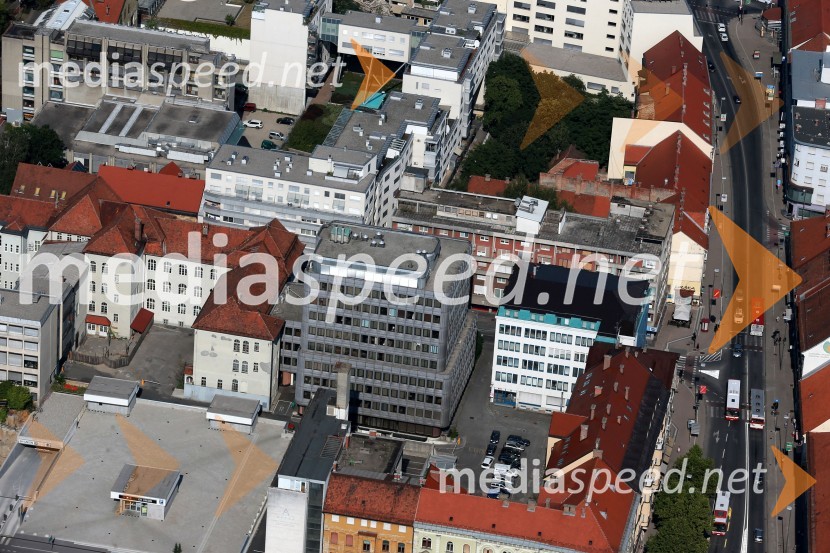 Zavarovalnica Maribor; Cankarjeva ulicaMaribor in okolica iz zraka