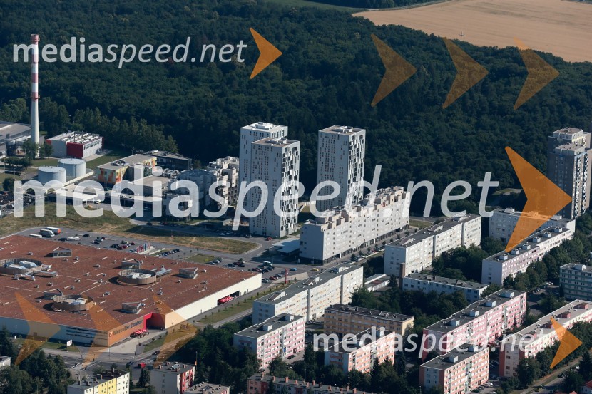 Mercator center Maribor; blok Betnavski parkMaribor in okolica iz zraka