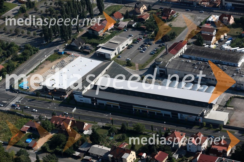 Tezno MariborMaribor in okolica iz zraka