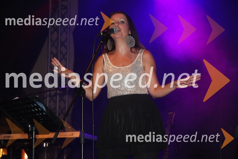 Nina Miglič, pevkaPtujska noč 2013