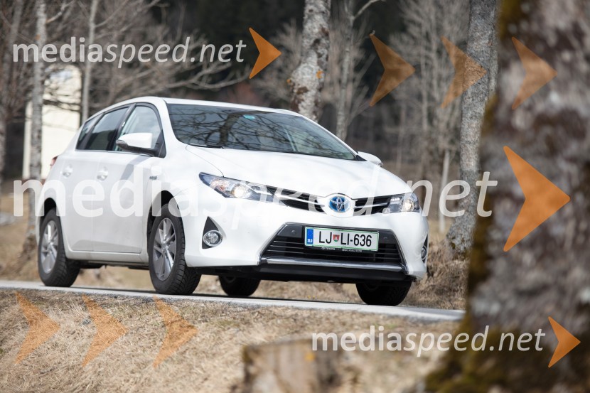 Toyota Auris Hybrid 1.8 VVT-i SolToyota Auris Hybrid 1.8 VVT-i Sol, mediaspeed test