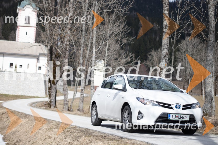 Toyota Auris Hybrid 1.8 VVT-i SolToyota Auris Hybrid 1.8 VVT-i Sol, mediaspeed test