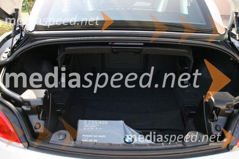 prtljažnik v velikosti 310 litrovBMW Z4 sDrive 28i, mediaspeed test