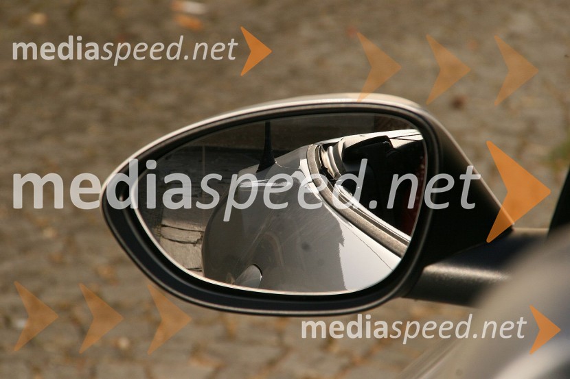pogled, ki se ga ne naveličašBMW Z4 sDrive 28i, mediaspeed test