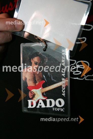 Dado Topić, zmagovalec Dore 2007Dado Topić, zmagovalec Dore 2007