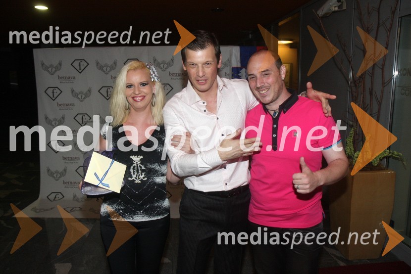 Petra Zavernik, plesalka; Jurij Bradač, igralec ter maneken;&nbsp;Damiano Roi, pevecJurij Bradač, zabava ob rojstnem dnevu