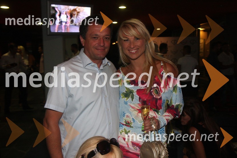 Gregor Jager, politik;&nbsp;Vesna JankovičJurij Bradač, zabava ob rojstnem dnevu