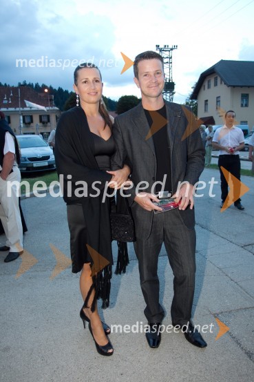 Lara; Boštjan Romih, voditeljFestival Avsenik 2013, Avsenikov dan