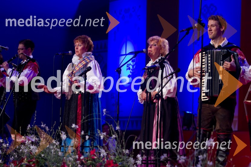 Jožica Kališnik, pevka; Jožica Svete, pevka; Sašo Avsenik, glasbenikFestival Avsenik 2013, Avsenikov dan