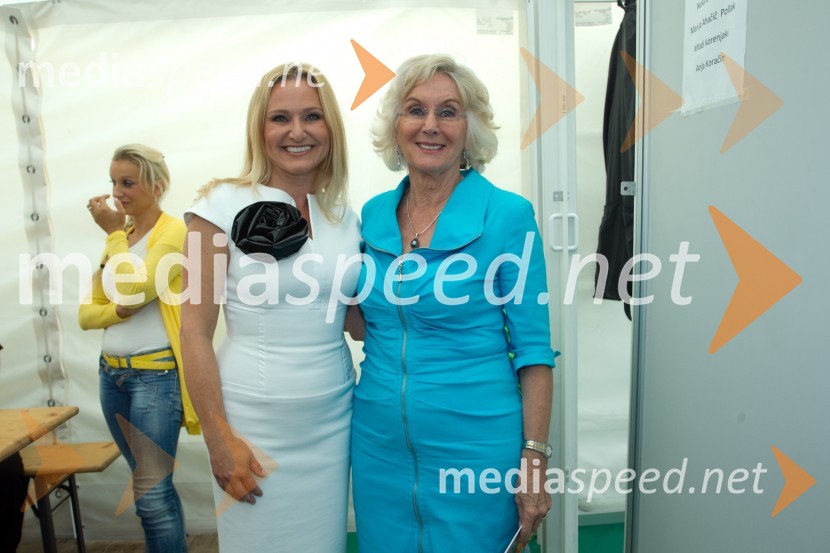 Nuša Derenda, pevka; Marija Ahačič Pollak, pevkaFestival Avsenik 2013, slovenski dan