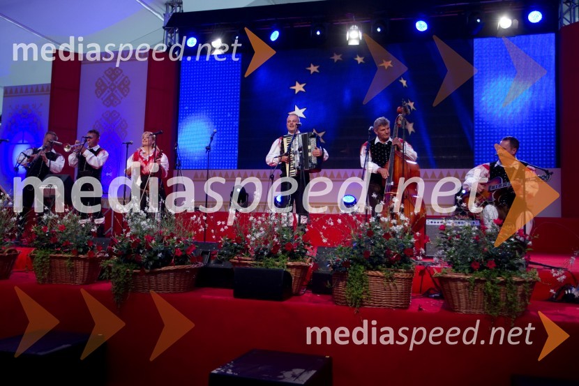 Igor in Zlati zvokiFestival Avsenik 2013, slovenski dan