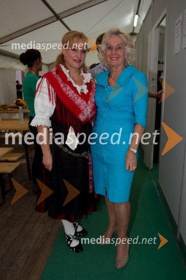 Jelka Hafner, pevka; Marija Ahačič Pollak, pevkaFestival Avsenik 2013, slovenski dan