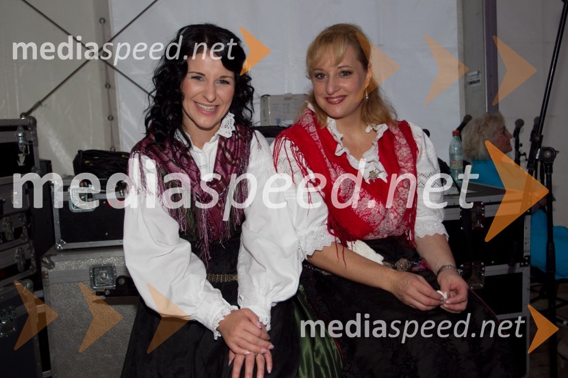 Maja Berce Podrekar, pevka; Jelka Hafner, pevkaFestival Avsenik 2013, slovenski dan