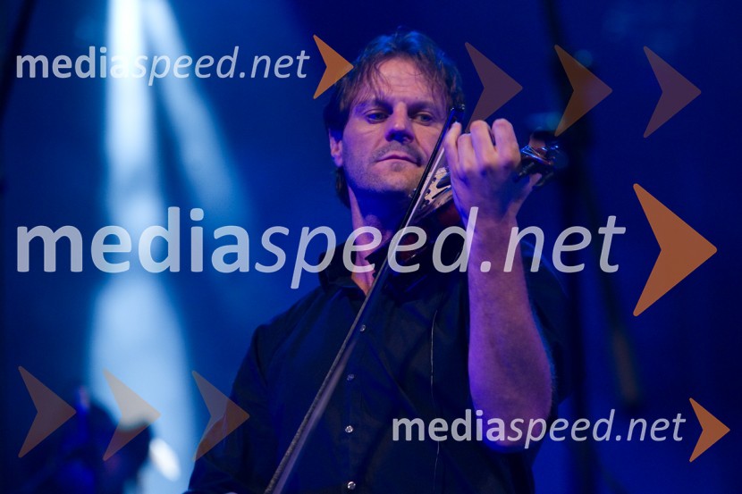 Samo Budna, glasbenikVlado Kreslin, tradicionalni koncert v Križankah