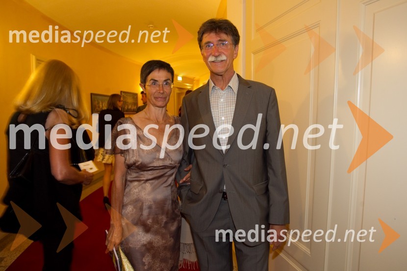 Dr. Jasna Čuk, zdravnica; Jožko Čuk, direktor SNG Nova GoricaEx Ponto 2013, otvoritev festivala