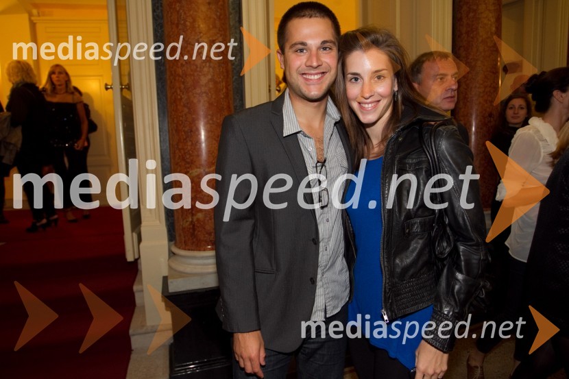 Tadej Pišek, igralec s prijateljicoEx Ponto 2013, otvoritev festivala