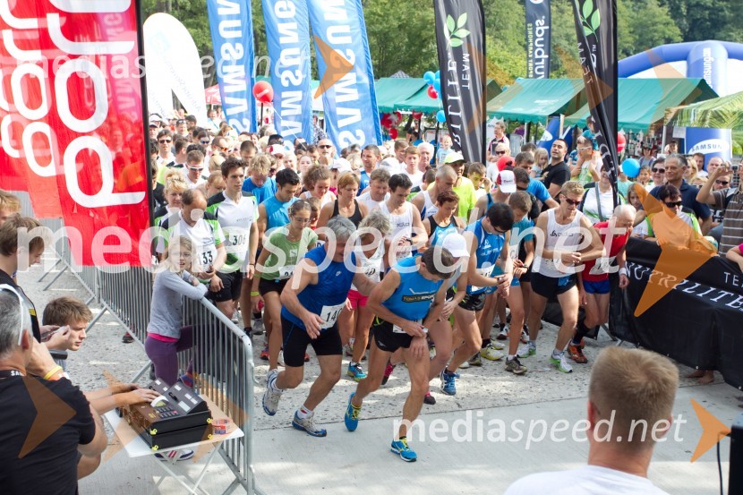 Tekači15. Tek okrog jezera