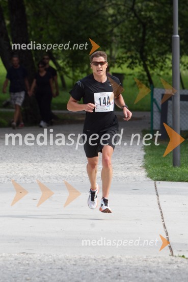 Andraž Vehovar, nekdanji olimpijec15. Tek okrog jezera