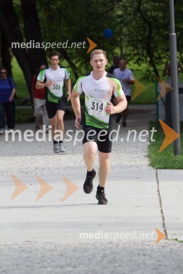 Jože Kociper15. Tek okrog jezera