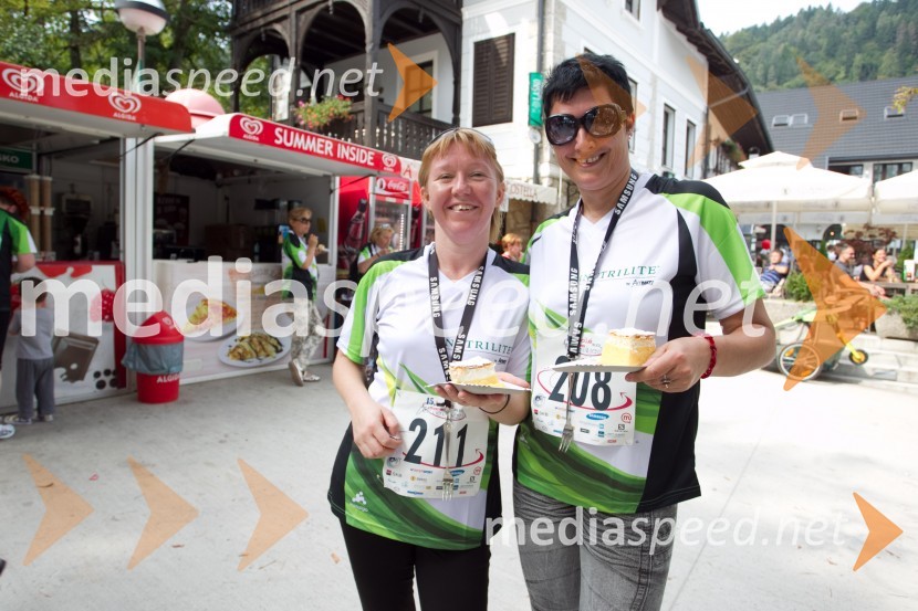 Damjana Gračner; Jožica Floyd15. Tek okrog jezera