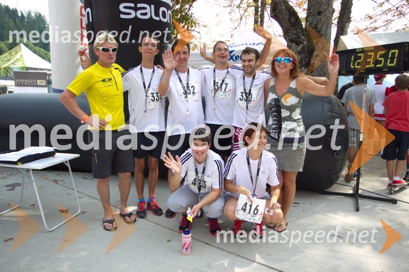 Klemen Dolenc; Sladjana Anderle z varovanci15. Tek okrog jezera