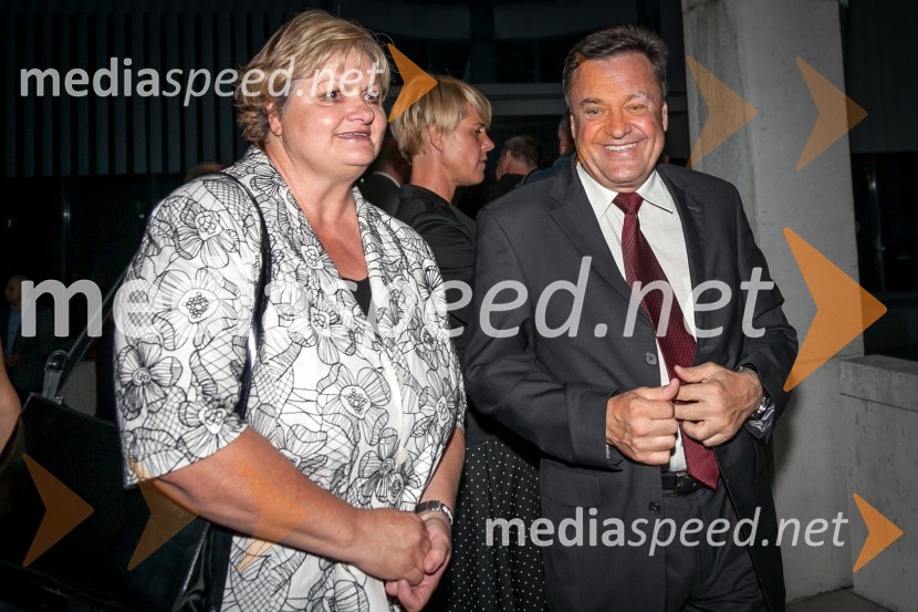 Neža Vodušek, članica sveta zavoda Pionirski dom; Zoran Jankovič, župan Mestne občine Ljubljana50 let Pionirskega doma Ljubljana