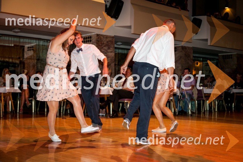 Plesalci50 let Pionirskega doma Ljubljana