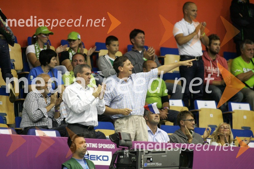 ...;&nbsp;Roman Volčič, predsednik KZS; Borut Pahor, predsednik Republike SlovenijeEurobasket 2013, Slovenija - Poljska