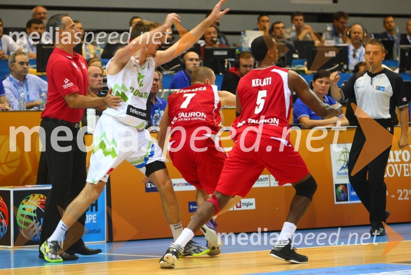 Zoran Dragic, slovenski košarkar; Krzysztof Szubarga, Thomas Kelati, poljski košarkarjiEurobasket 2013, Slovenija - Poljska