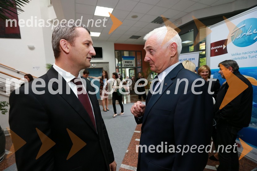 Samo Omerzel, minister za infrastrukturo in prostor; mag. Franc Pangerl, predsednik upravnega odbora Celjski sejem d.d.46. MOS  - Celjski sejem, otvoritev