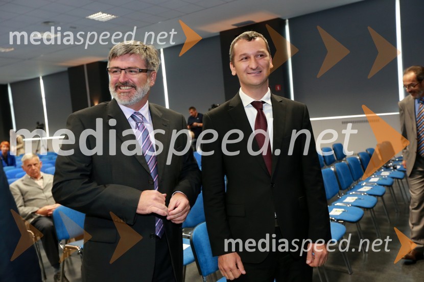 Roman Jakič, minister za obrambo; Samo Omerzel, minister za infrastrukturo in prostor46. MOS  - Celjski sejem, otvoritev