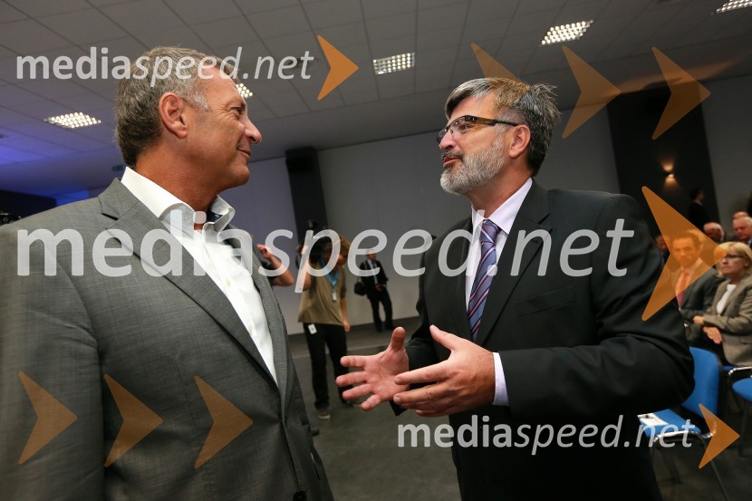 Dr. Senko Pličanič, minister za pravosodje RS; Roman Jakič, minister za obrambo46. MOS  - Celjski sejem, otvoritev